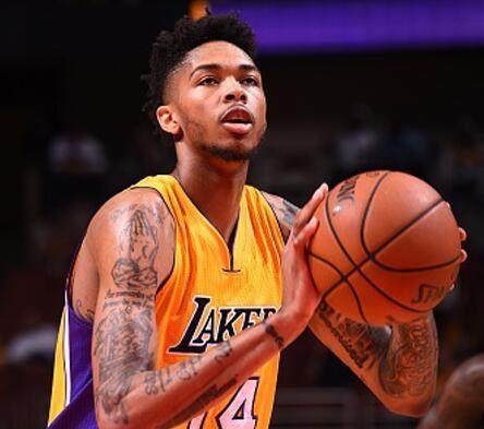 是青岛男篮 是青岛男篮