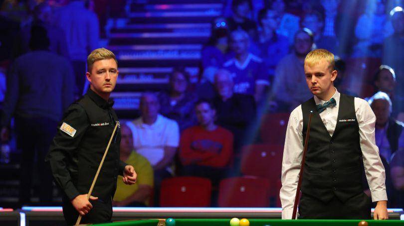 跑鞋被认为 跑鞋被认为