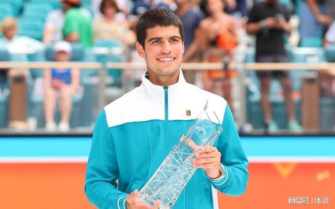 俱乐部时 俱乐部时