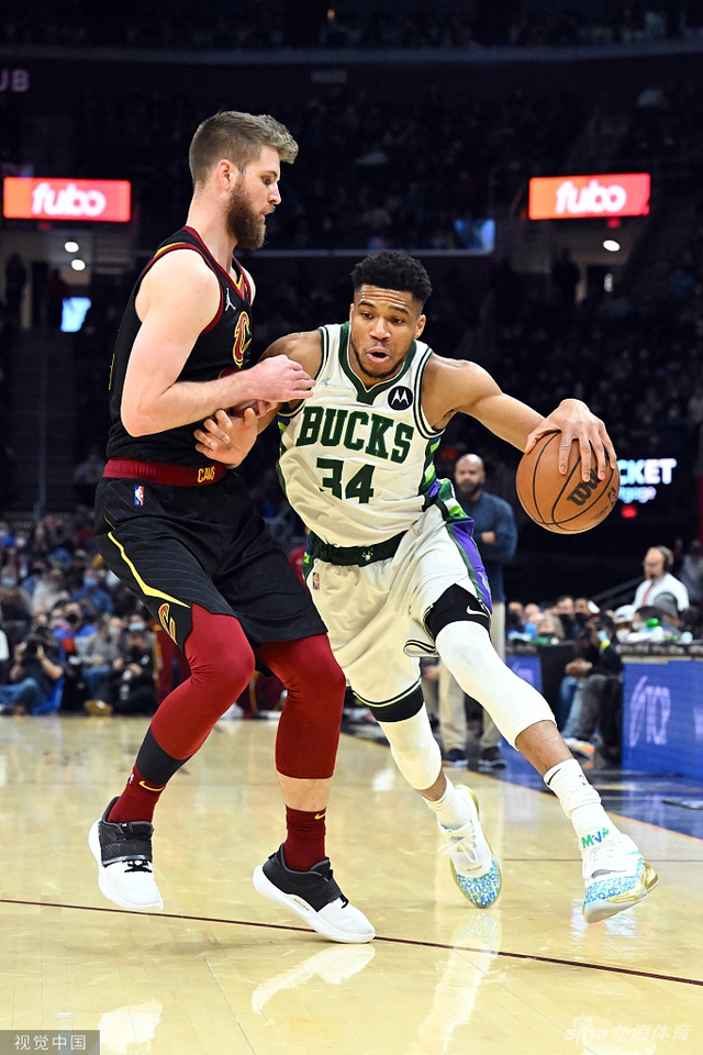 场上的尴尬 场上的尴尬