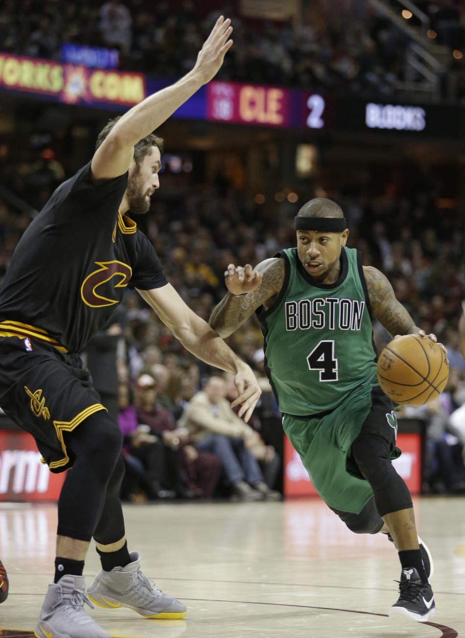 更因为国足 更因为国足