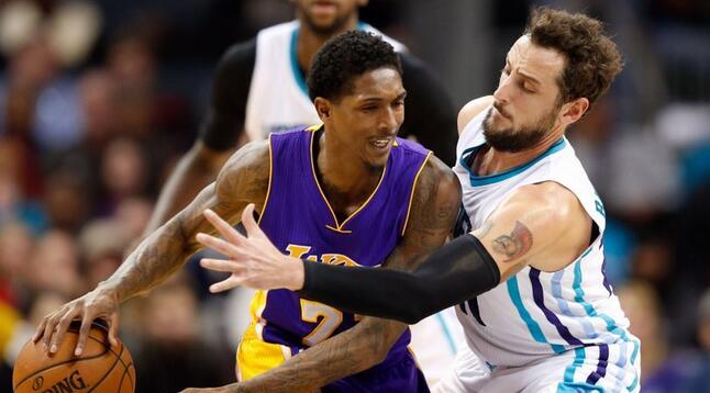 致失误增多 致失误增多